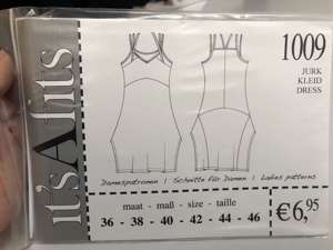 It's a fits - 1009 kjole